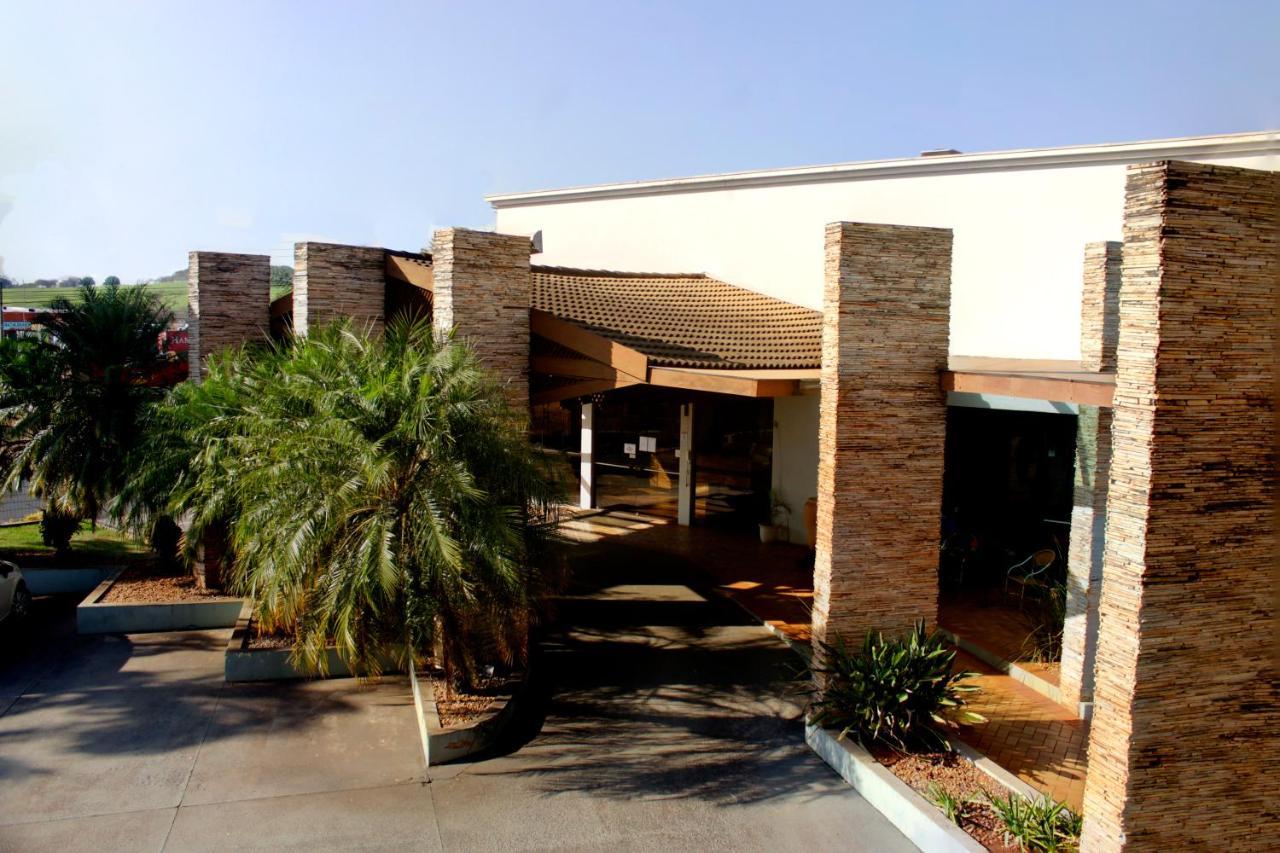 Vancouver Hotel- 500 Metros Rodovia Anhanguera Ribeirão Preto Exterior foto